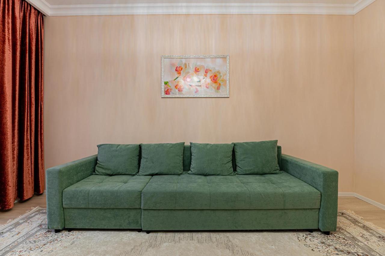 Шикарная Квартира На Против Сада Astana Extérieur photo