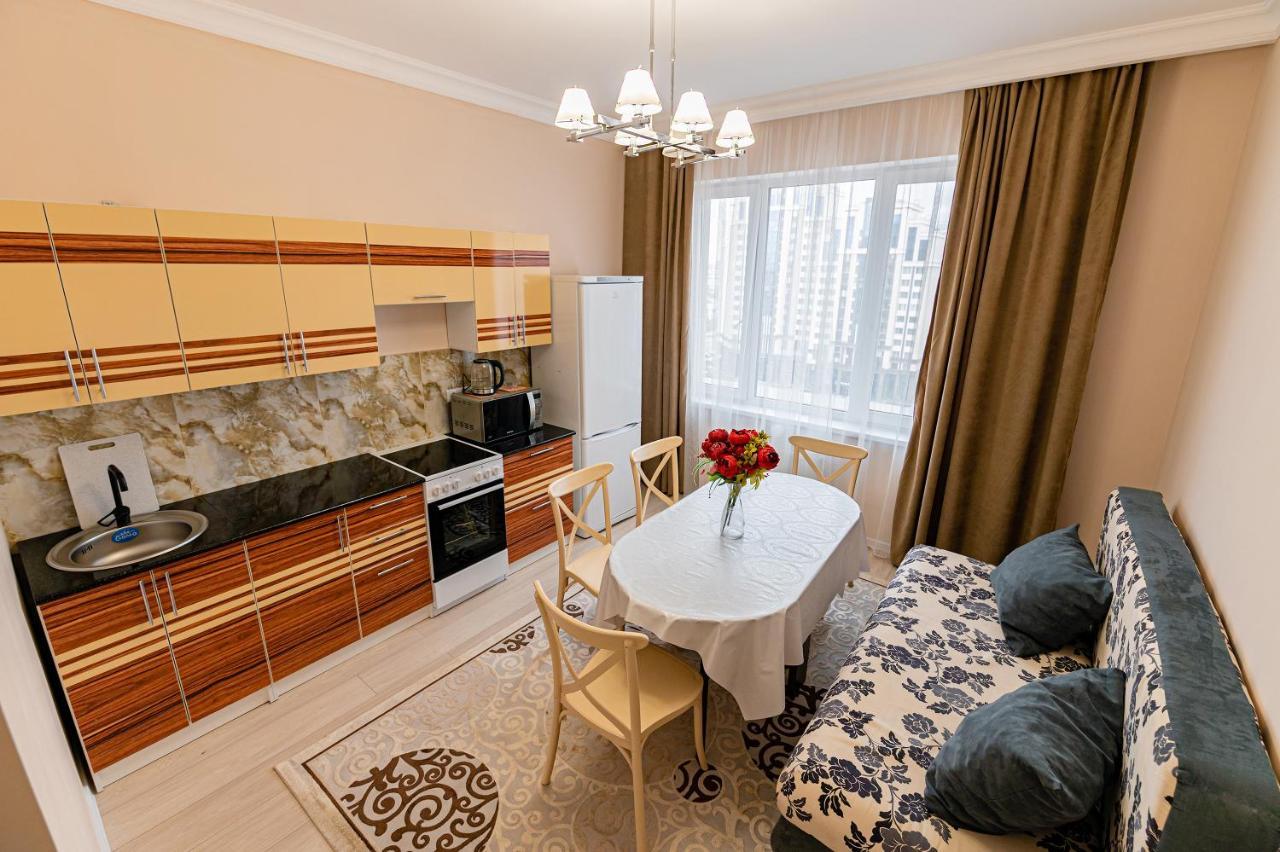 Шикарная Квартира На Против Сада Astana Extérieur photo