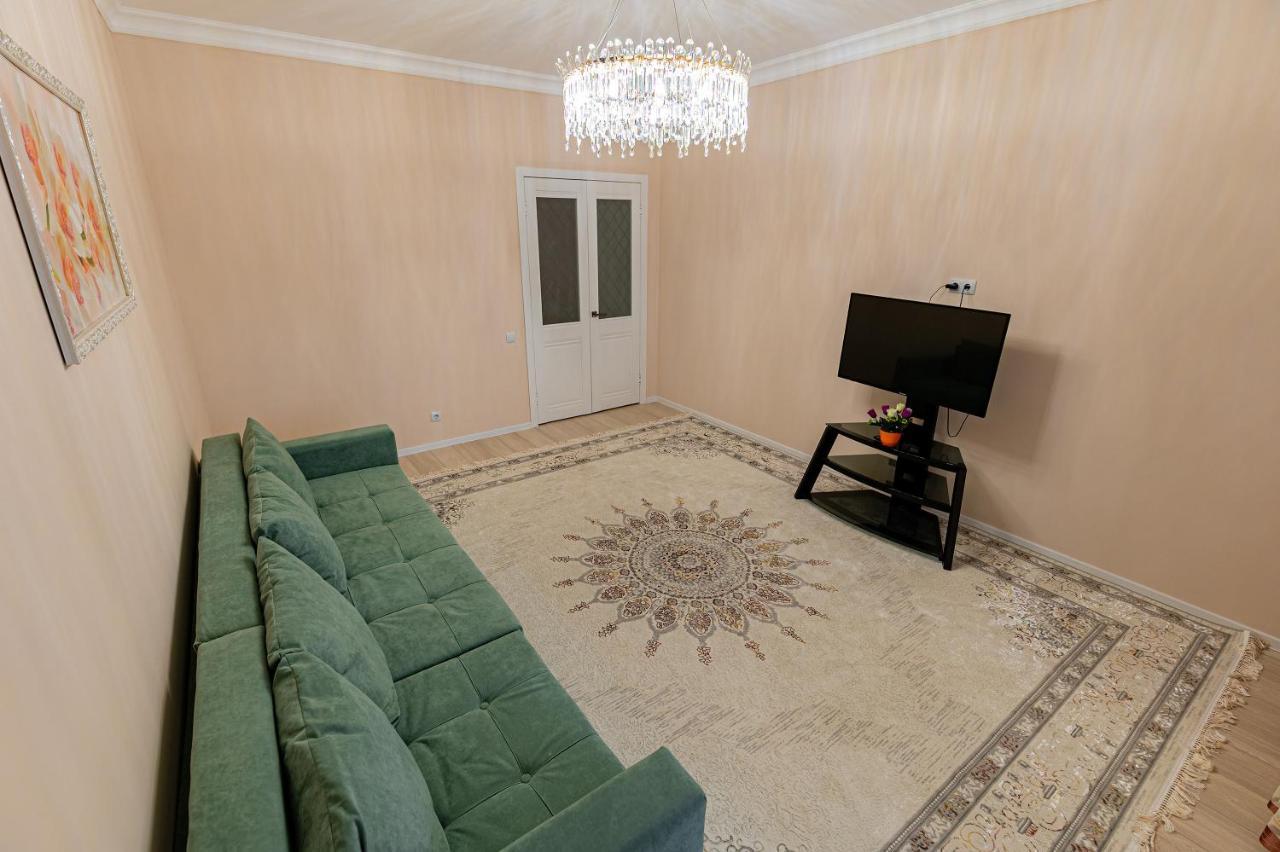 Шикарная Квартира На Против Сада Astana Extérieur photo